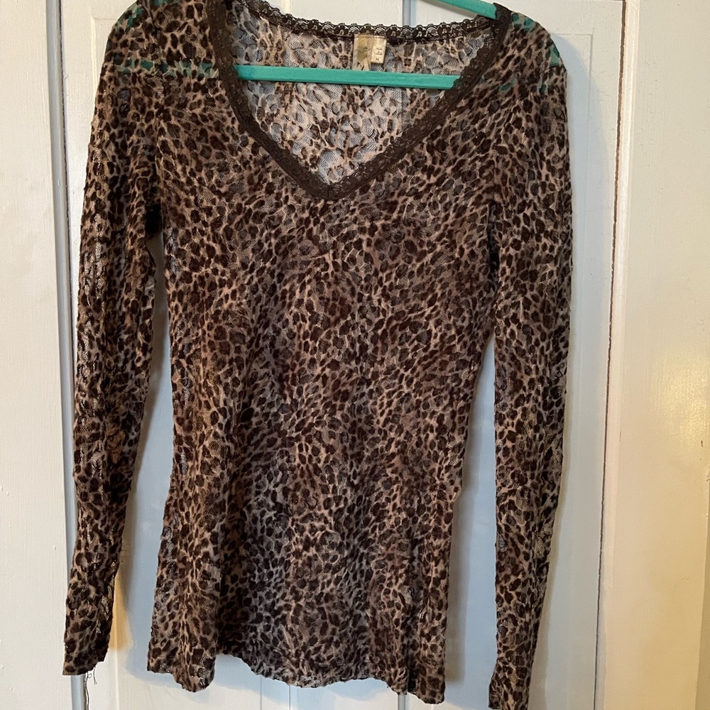 BKE leopard print tee size m
